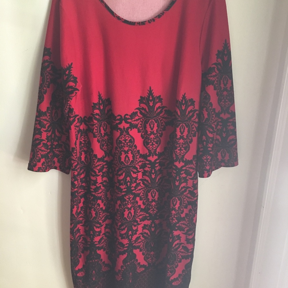 Red & Black Sweater Dress - Picture 3 of 4